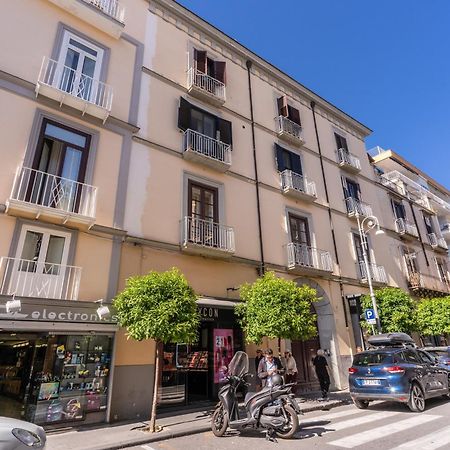 Diff'Rent Souls Rooms - Luxury Accomodation Sorrente Extérieur photo