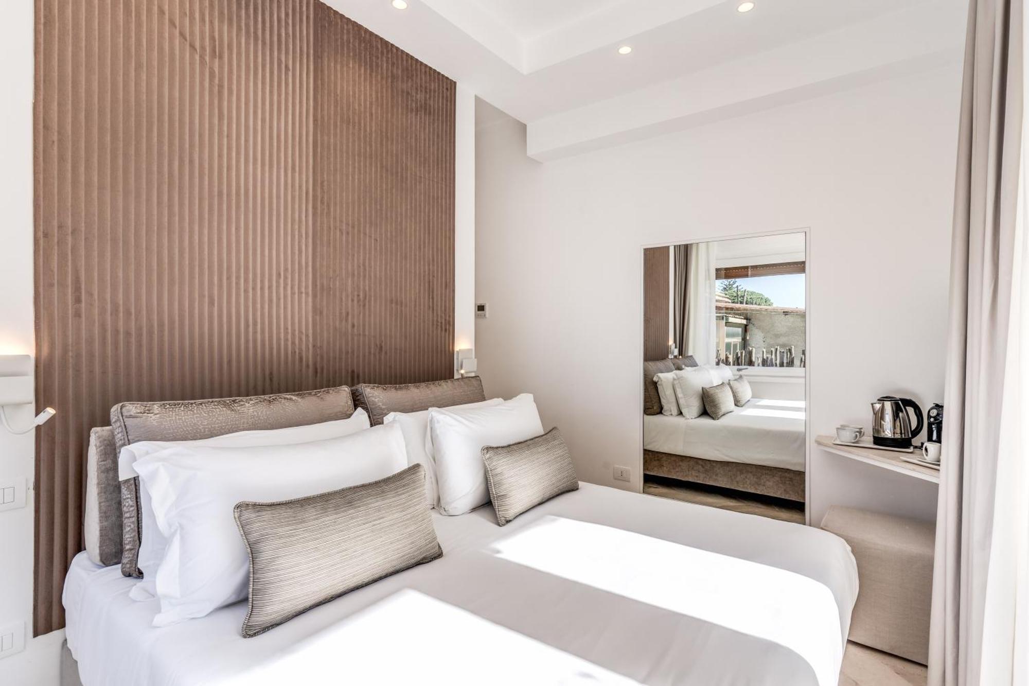 Diff'Rent Souls Rooms - Luxury Accomodation Sorrente Extérieur photo