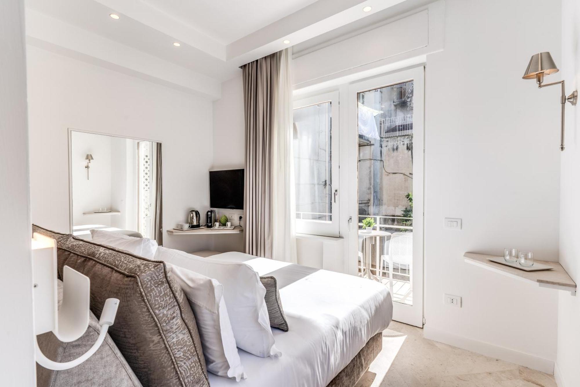 Diff'Rent Souls Rooms - Luxury Accomodation Sorrente Extérieur photo