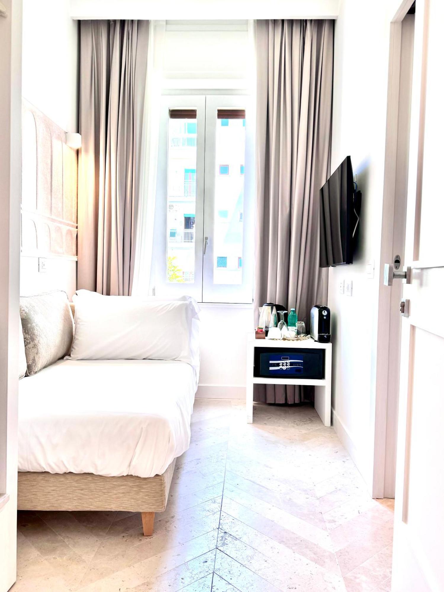Diff'Rent Souls Rooms - Luxury Accomodation Sorrente Extérieur photo