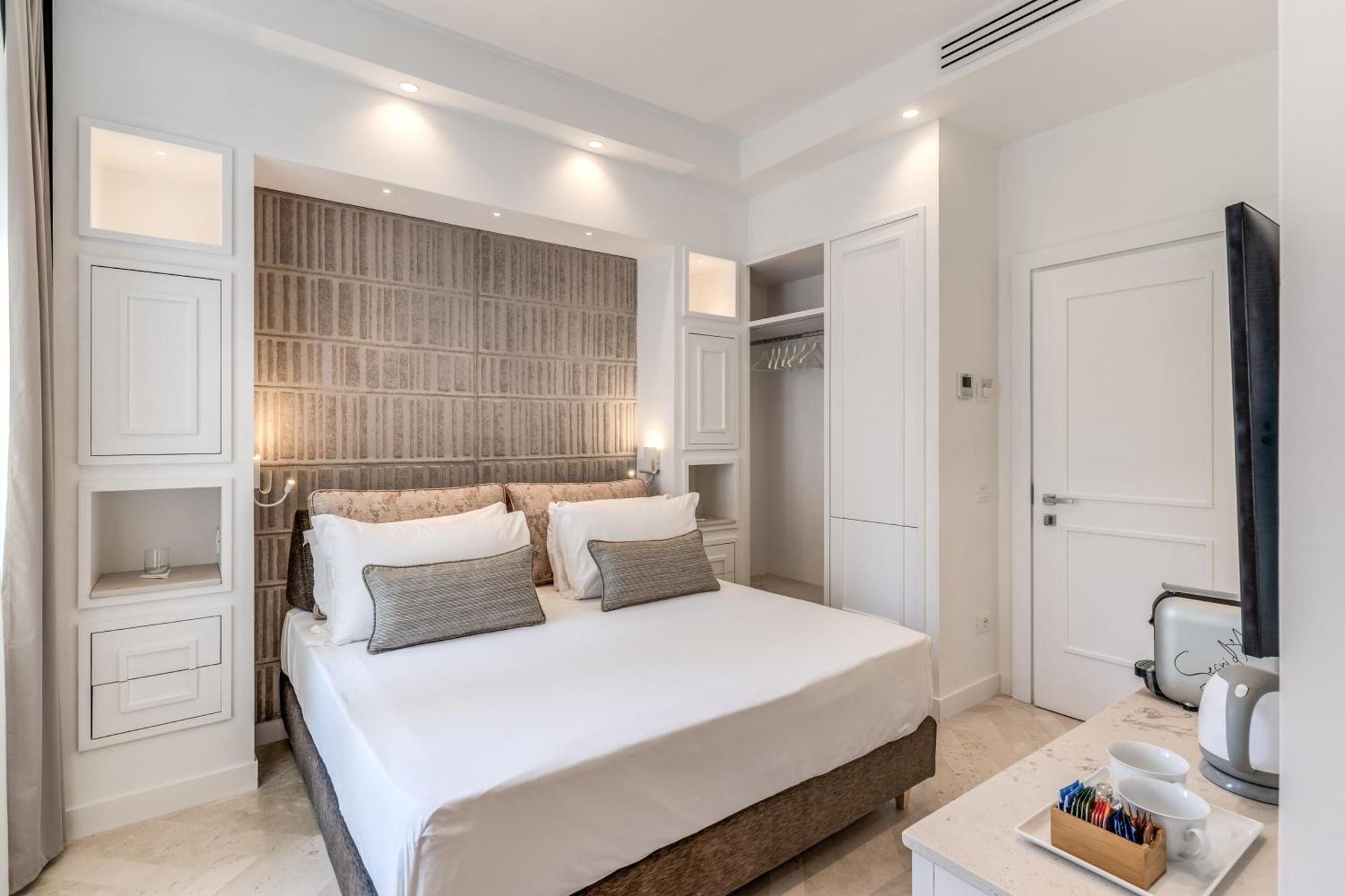 Diff'Rent Souls Rooms - Luxury Accomodation Sorrente Extérieur photo